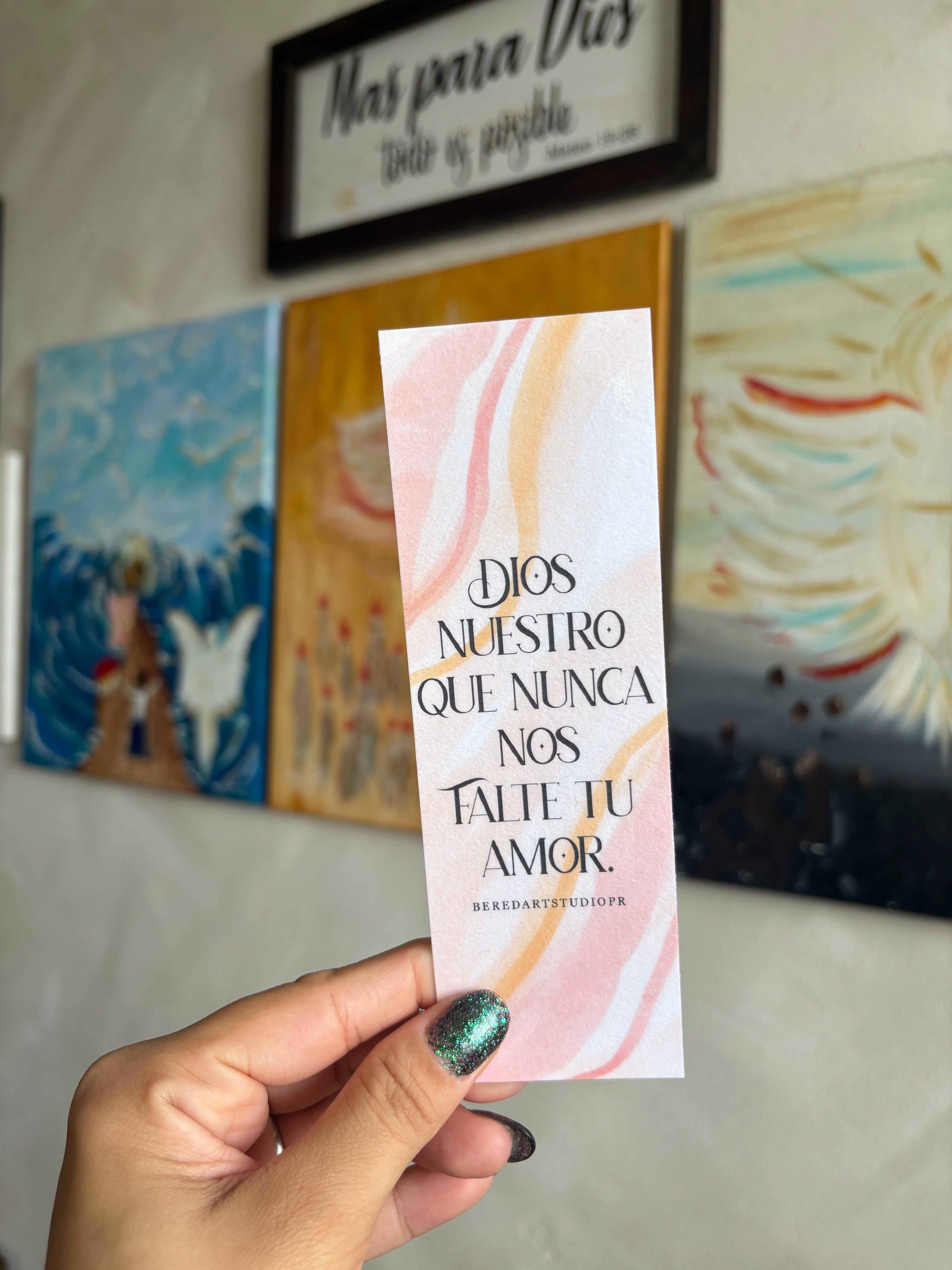 Dios nuestro que nunca nos falte tu amor marca página